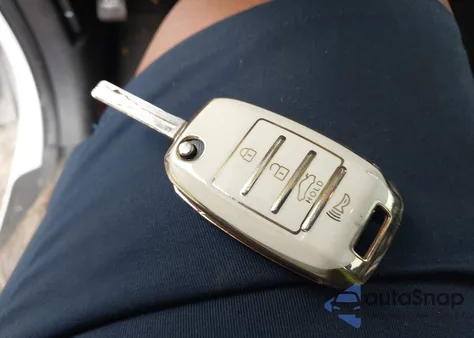 2015 Kia Sorento Lx из США, поврежденный, VIN 5XYKT3A6XFG626047